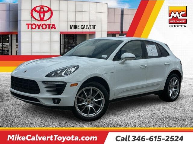 2018 PORSCHE Macan