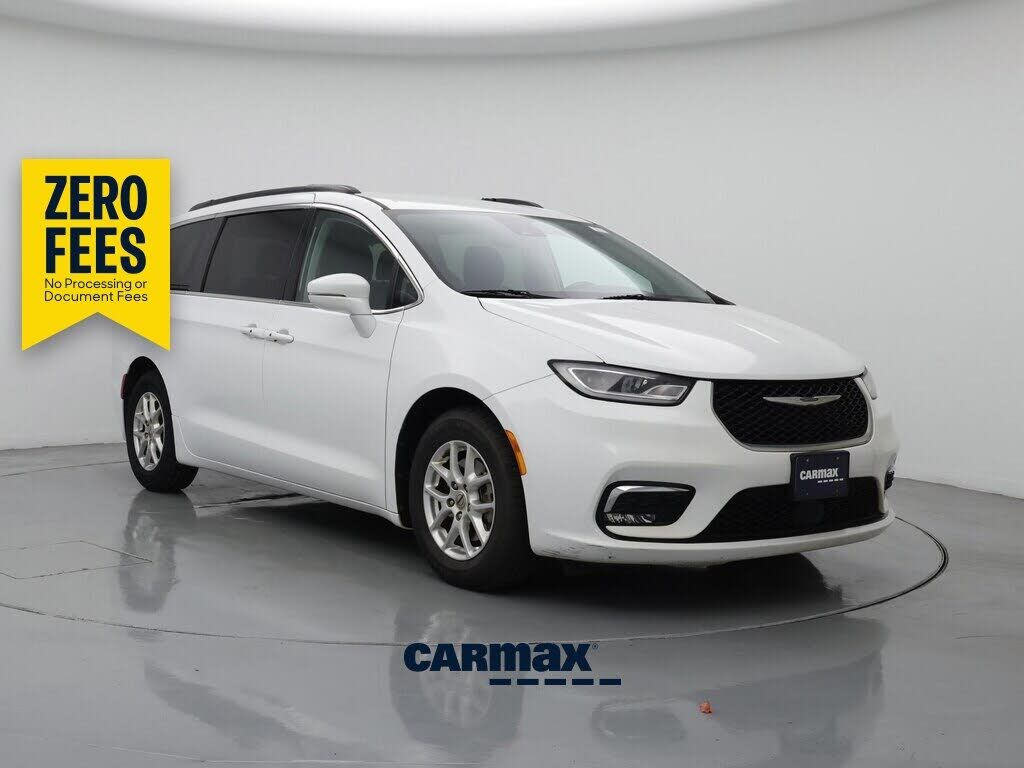 2022 CHRYSLER Pacifica