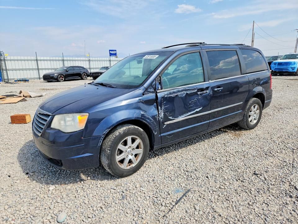 2009 CHRYSLER Town and Country