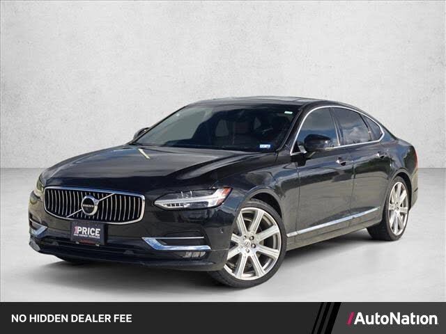2017 VOLVO S90