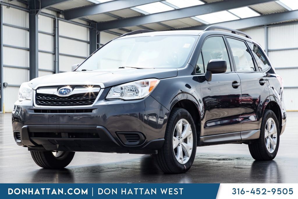 2016 SUBARU Forester