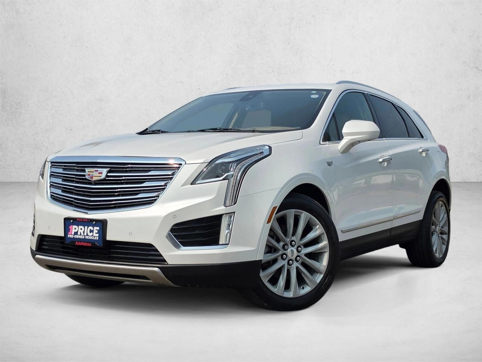 2017 CADILLAC XT5