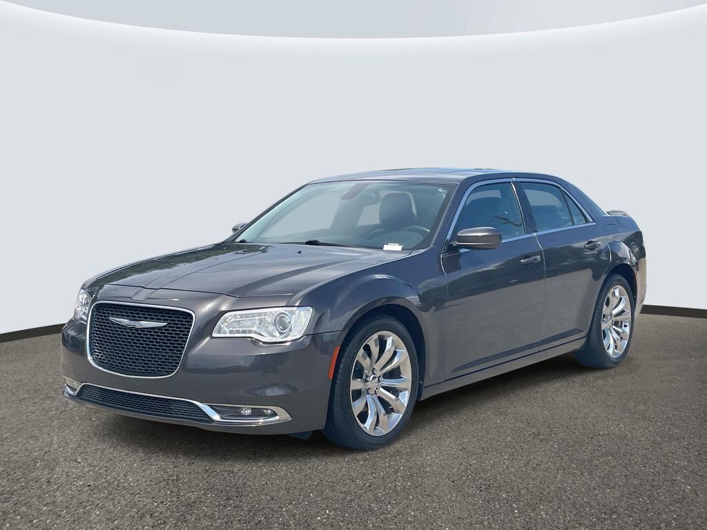 2016 CHRYSLER 300