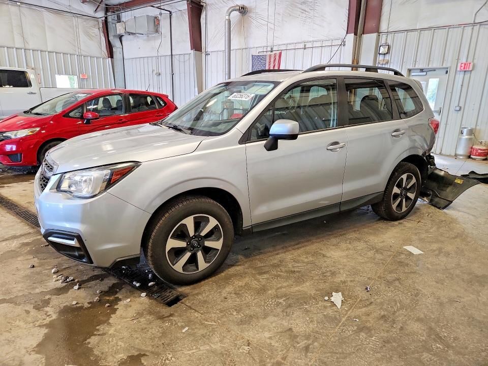 2017 SUBARU Forester