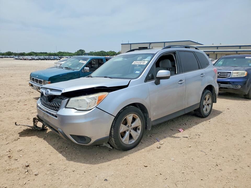 2015 SUBARU Forester