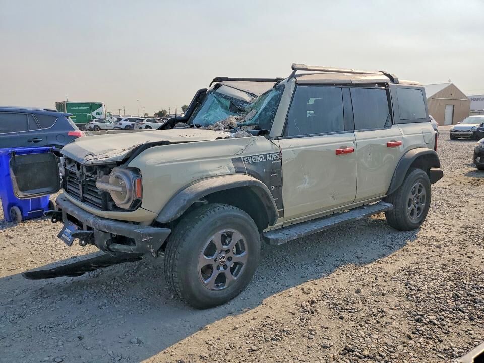 2022 FORD Bronco