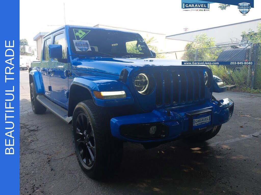 2022 JEEP Gladiator
