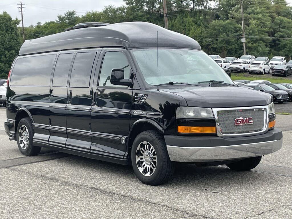 2013 GMC Savana
