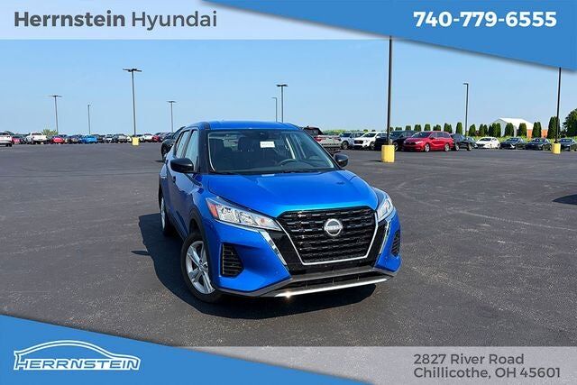 2023 NISSAN Kicks