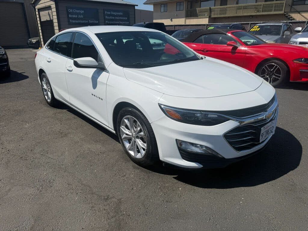 2023 CHEVROLET Malibu