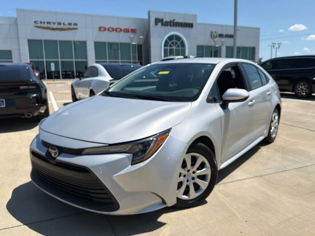 2024 TOYOTA Corolla