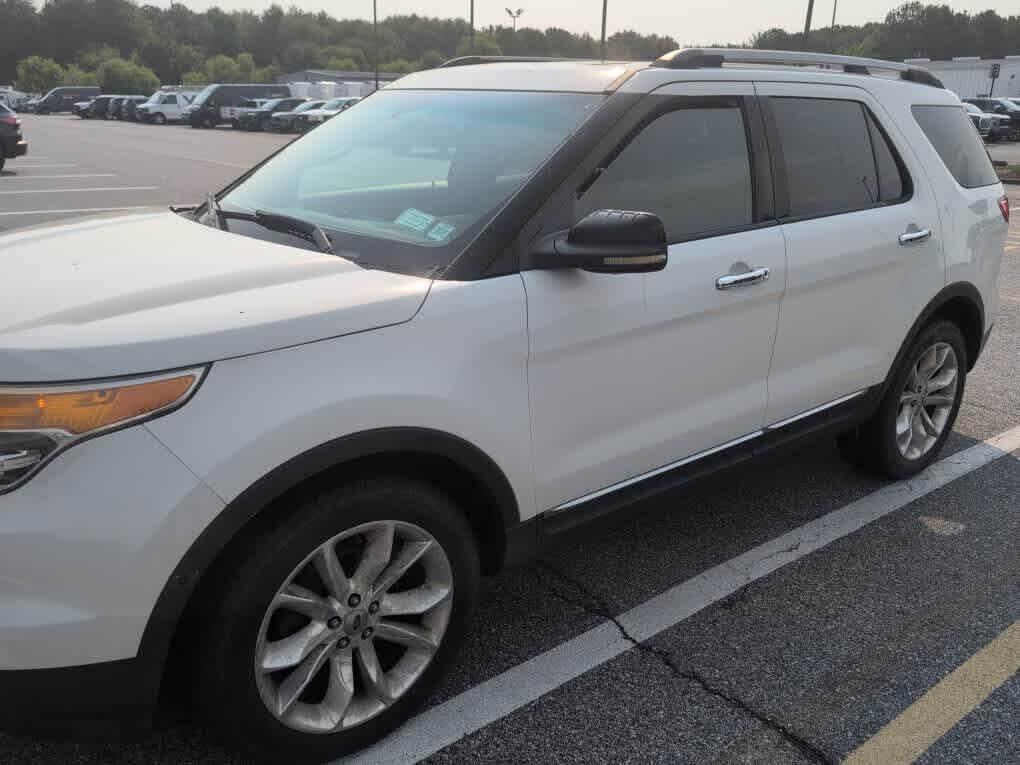 2011 FORD Explorer