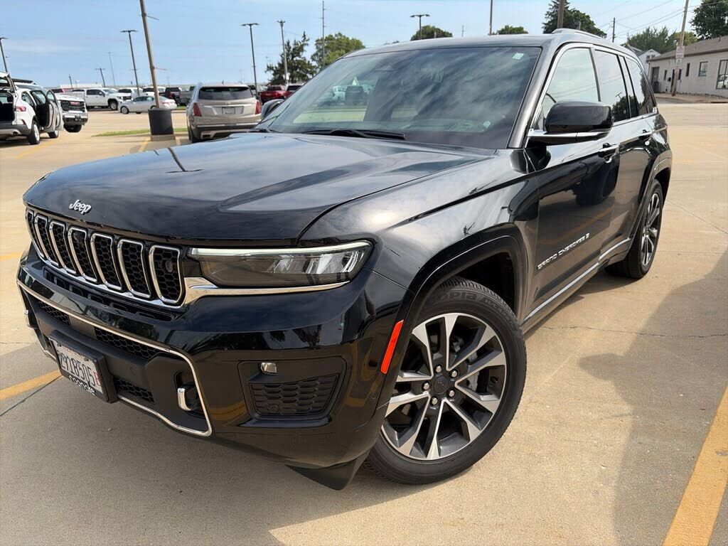 2022 JEEP Grand Cherokee