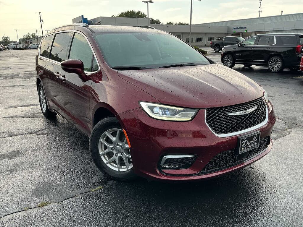 2021 CHRYSLER Pacifica