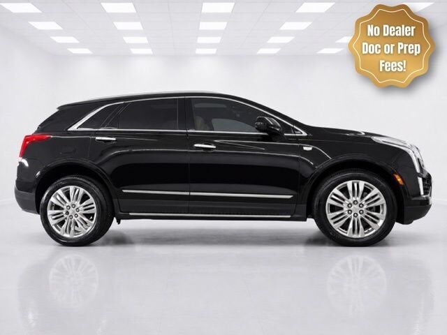 2017 CADILLAC XT5