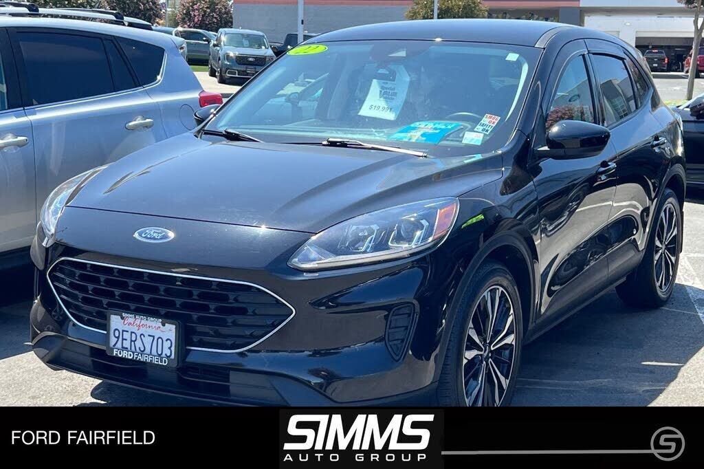 2022 FORD Escape