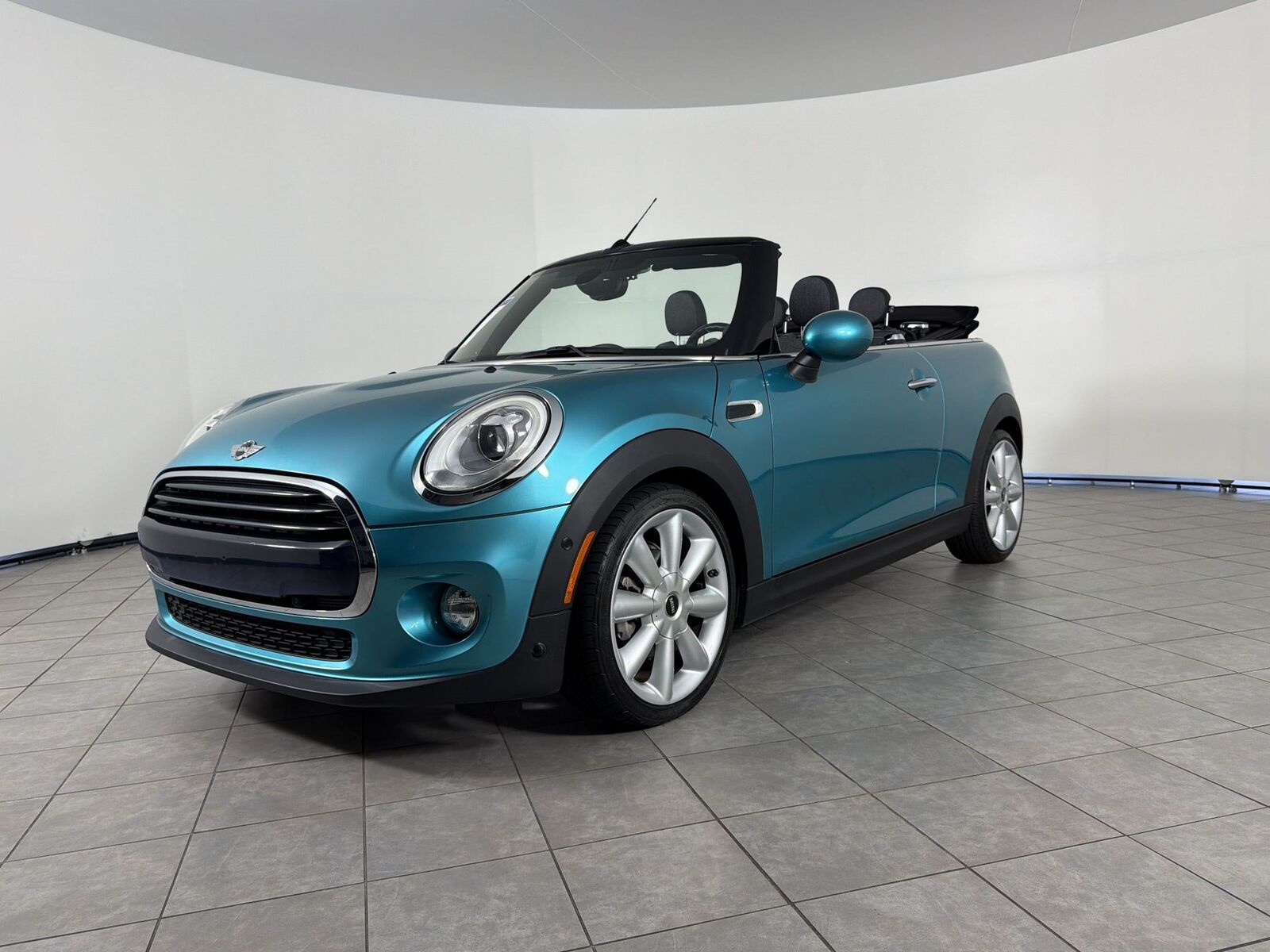 2018 MINI Cooper Convertible
