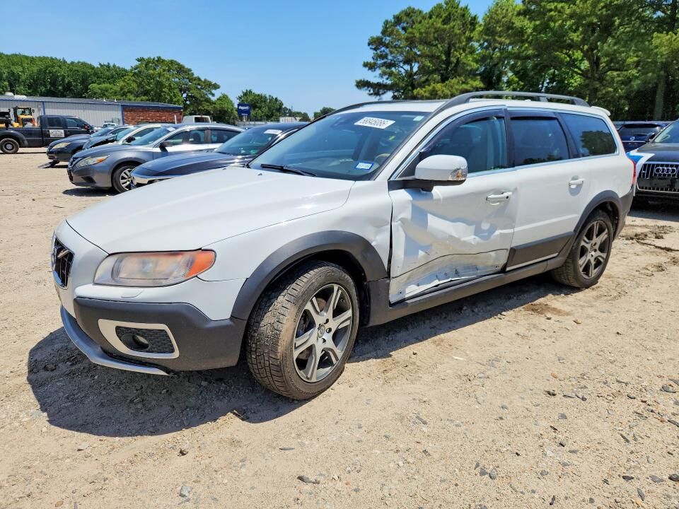 2013 VOLVO XC70