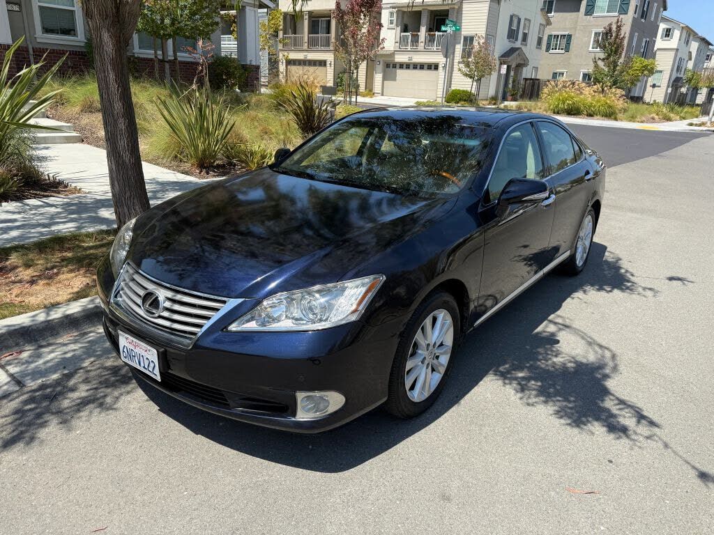 2010 LEXUS ES