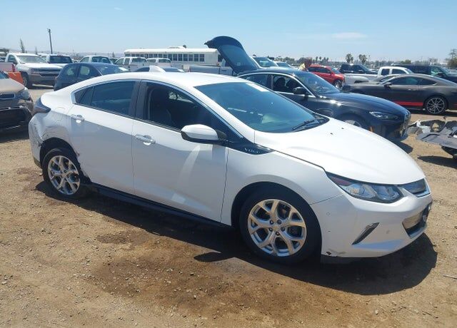 2017 CHEVROLET Volt