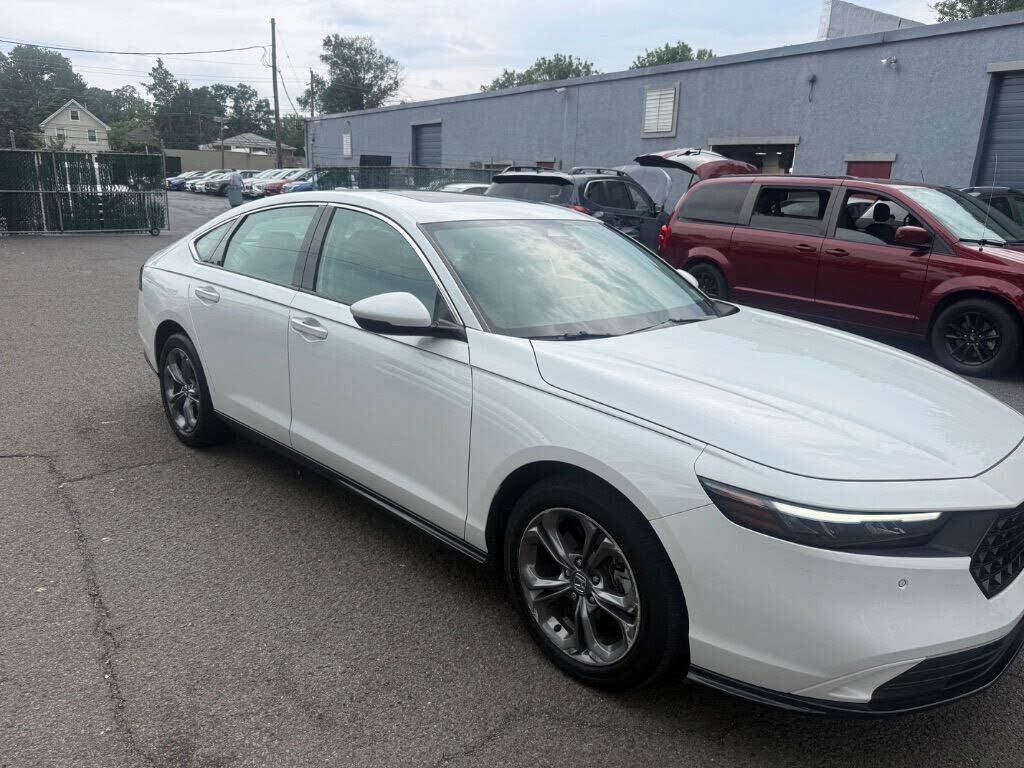 2023 HONDA Accord