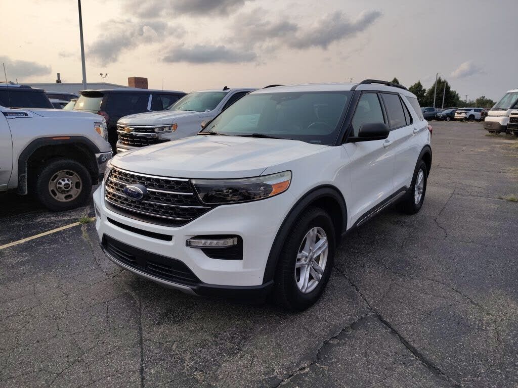 2020 FORD Explorer