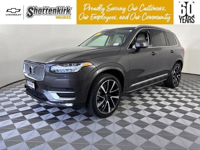 2023 VOLVO XC90