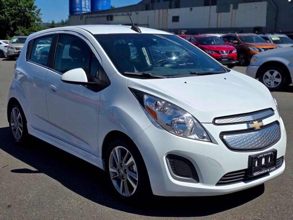 2016 CHEVROLET Spark