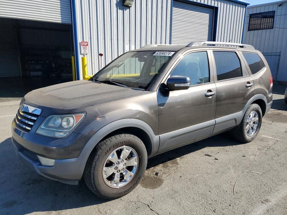 2009 KIA Borrego