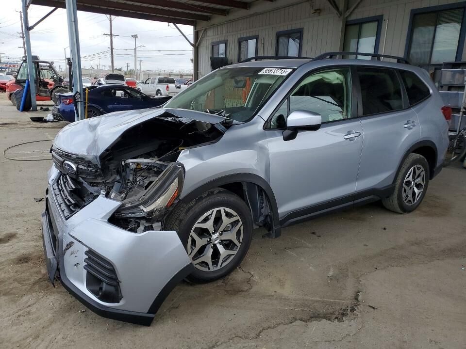2023 SUBARU Forester