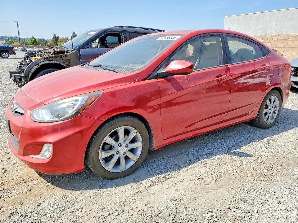 2012 HYUNDAI Accent