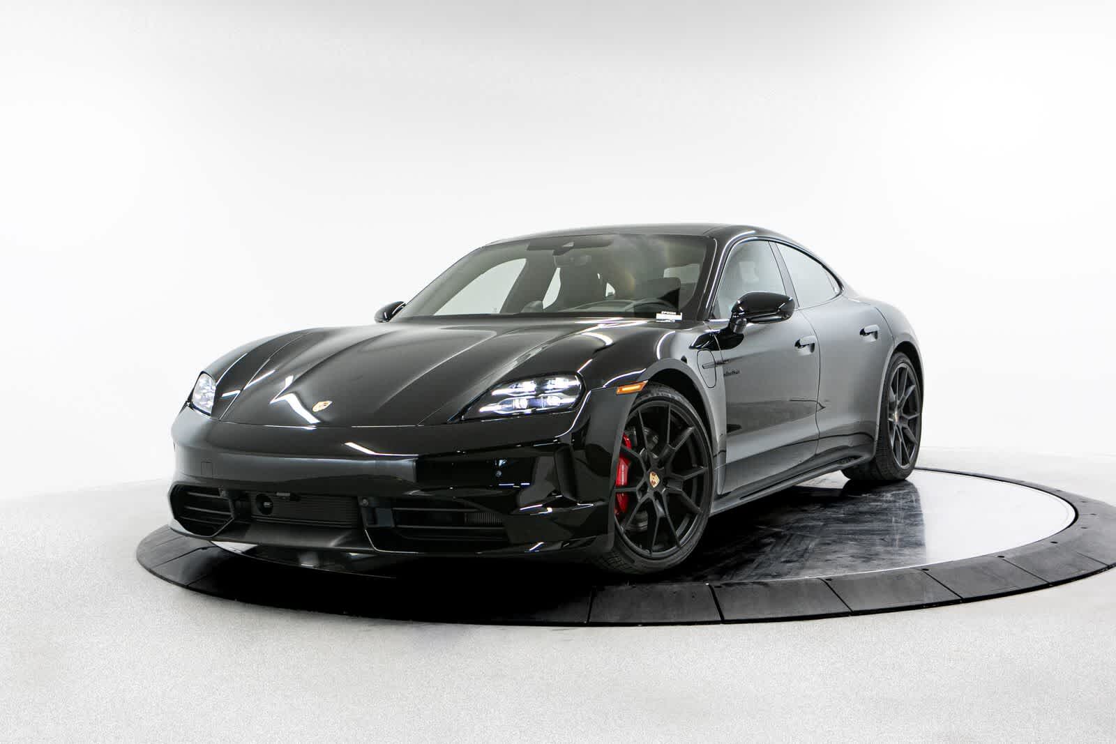 2026 PORSCHE Taycan