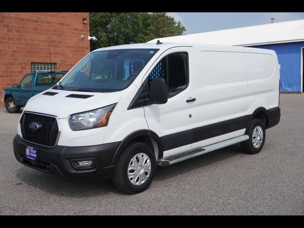 2025 FORD Transit