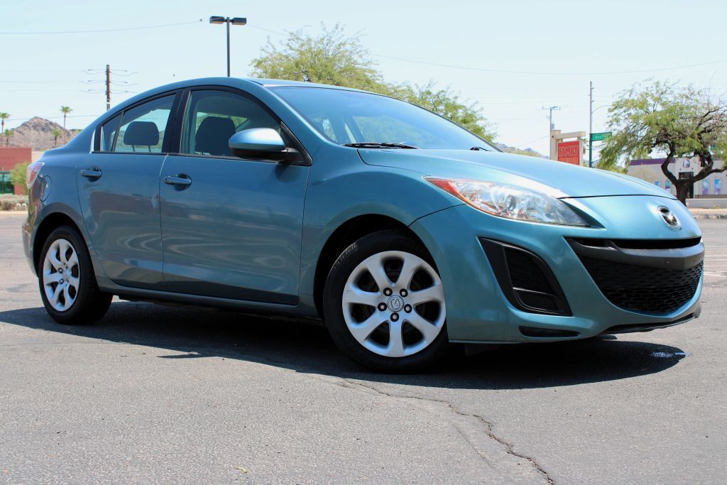 2011 MAZDA Mazda3