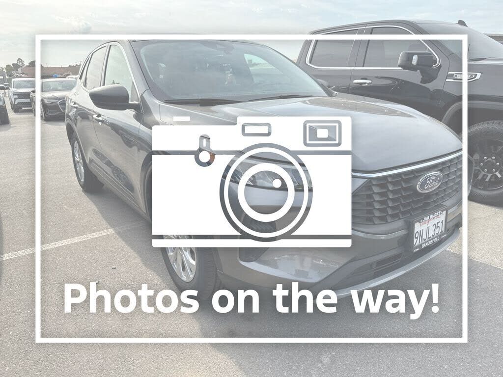 2024 FORD Escape