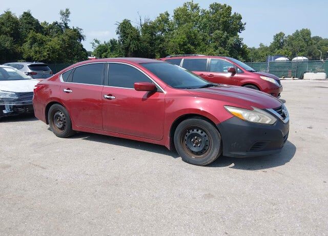 2017 NISSAN Altima