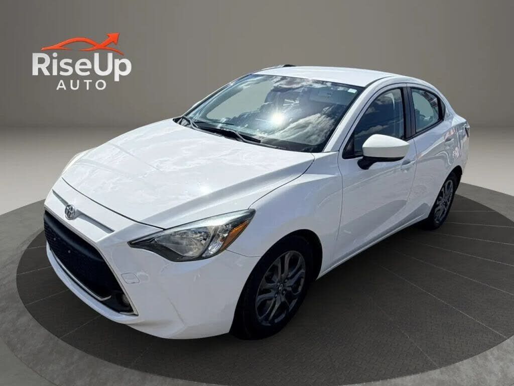 2019 TOYOTA Yaris