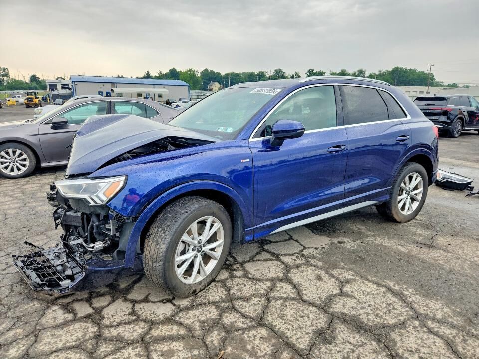 2022 AUDI Q3