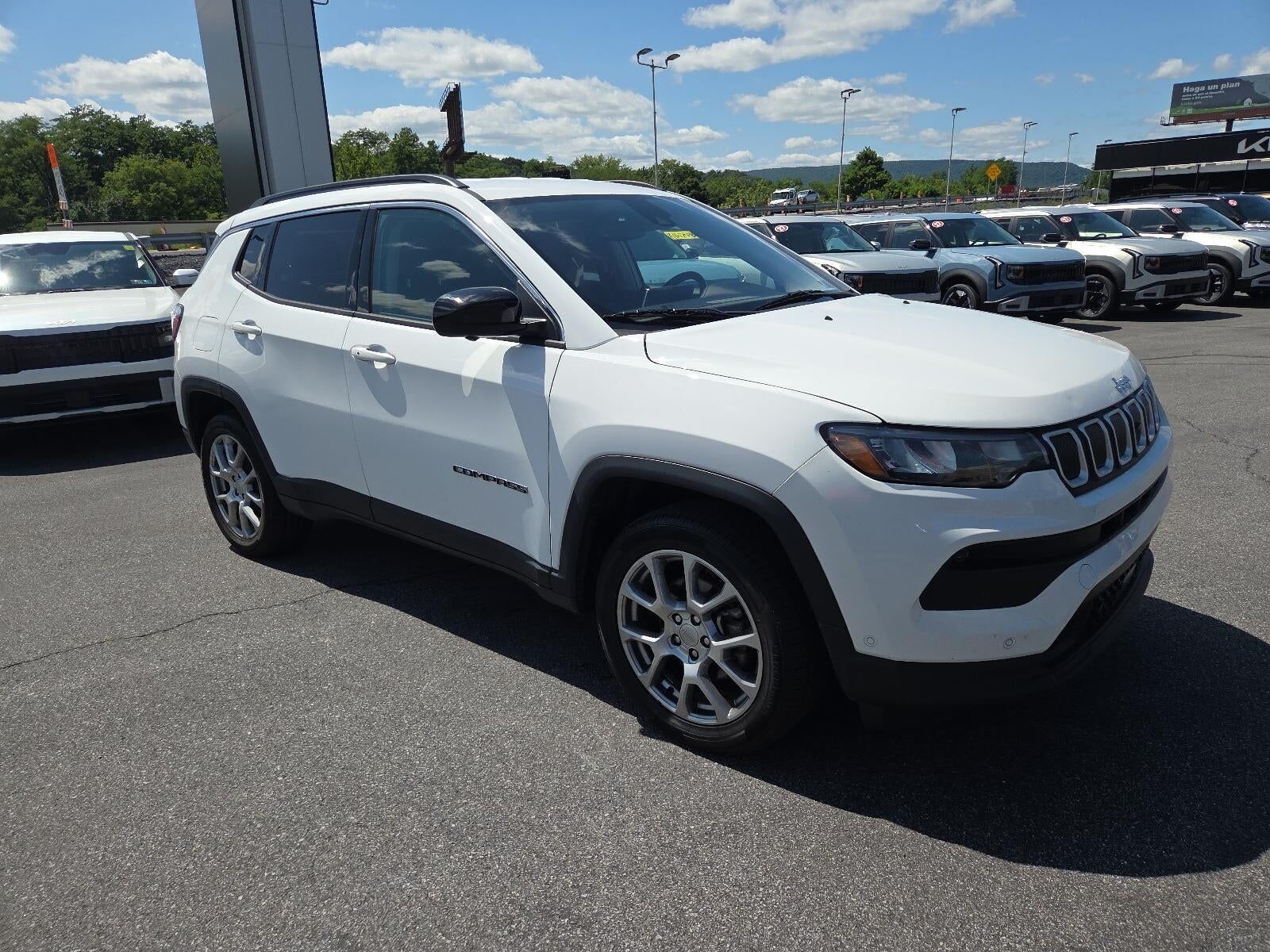 2022 JEEP Compass