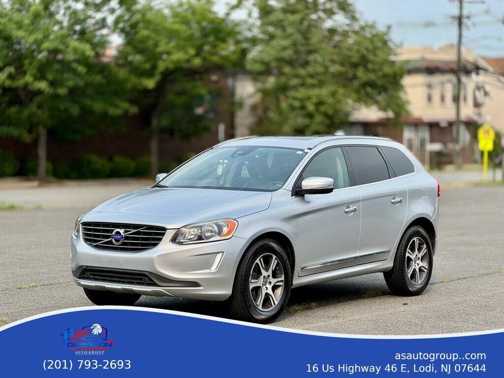 2015 VOLVO XC60