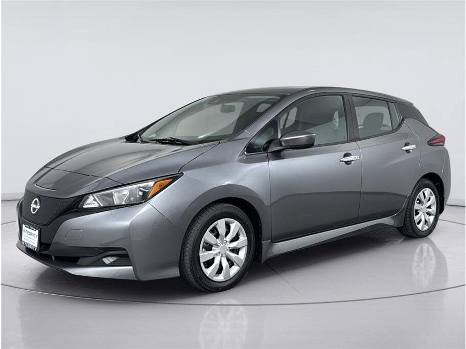 2023 NISSAN Leaf