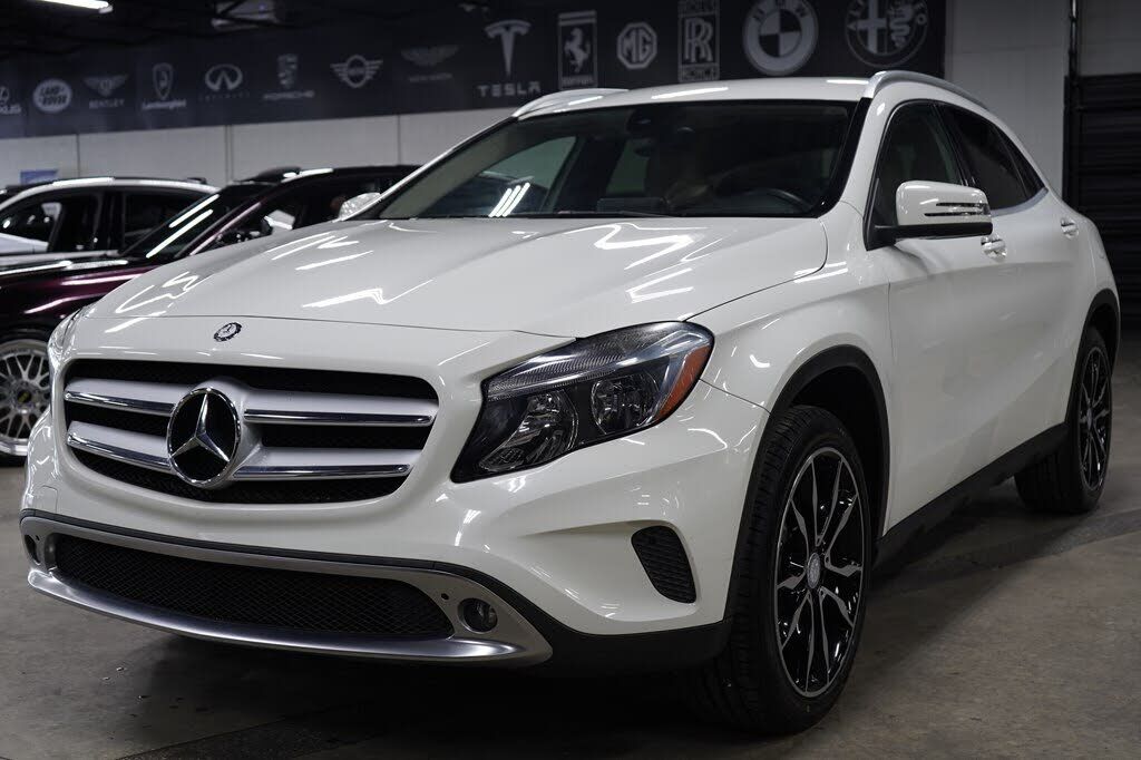 2017 MERCEDES-BENZ GLA-Class
