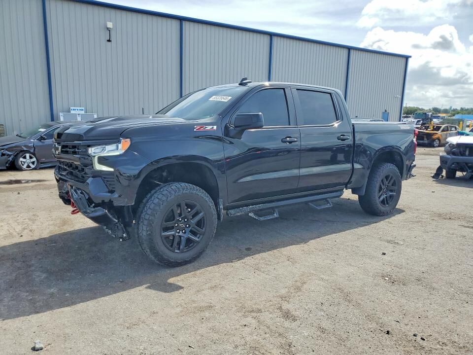 2024 CHEVROLET Silverado