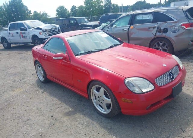 2001 MERCEDES-BENZ SLK-Class