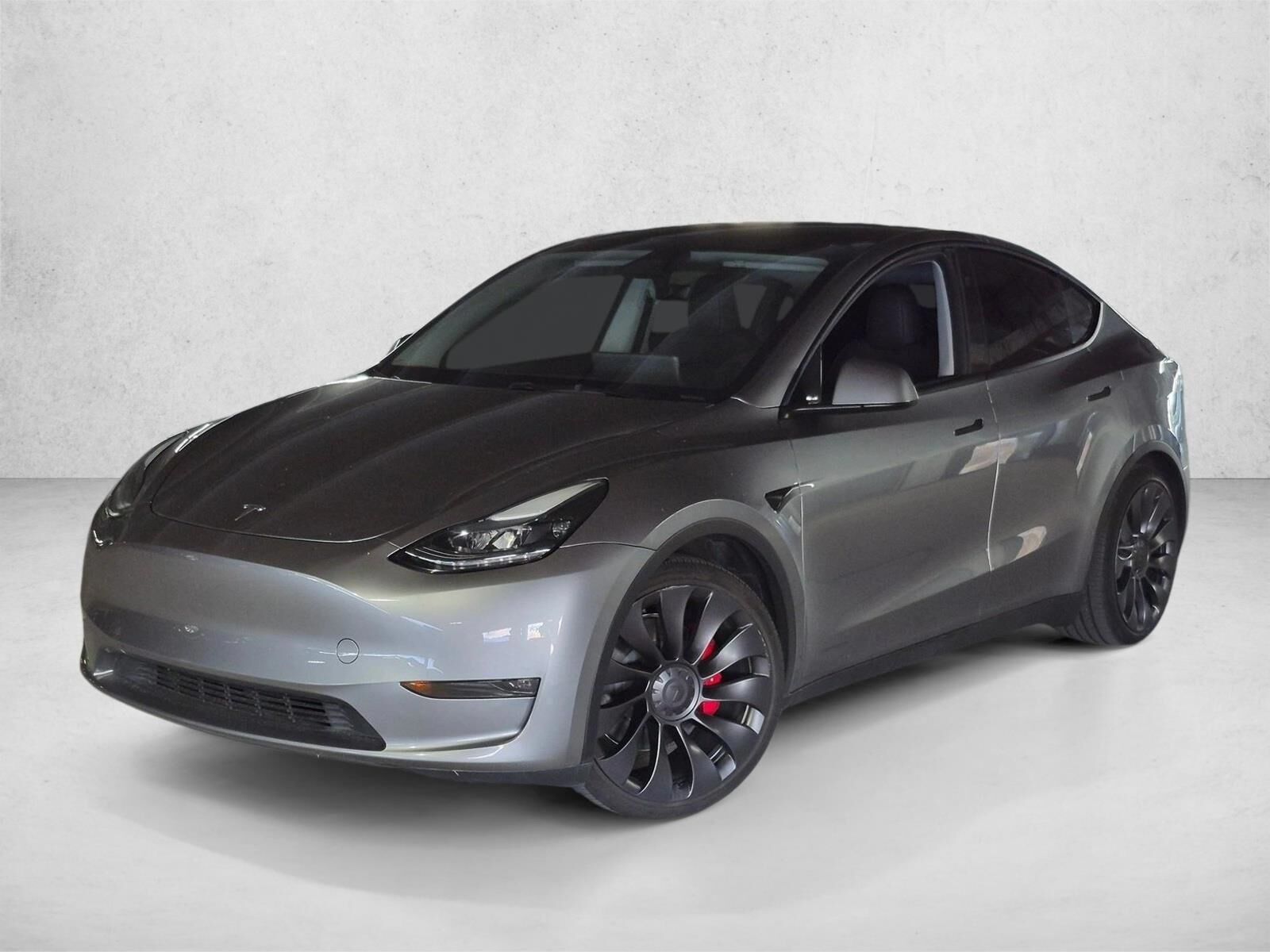 2025 TESLA Model Y
