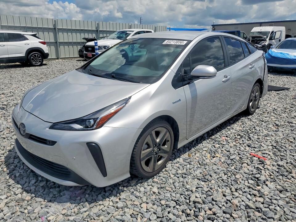 2019 TOYOTA PRIUS