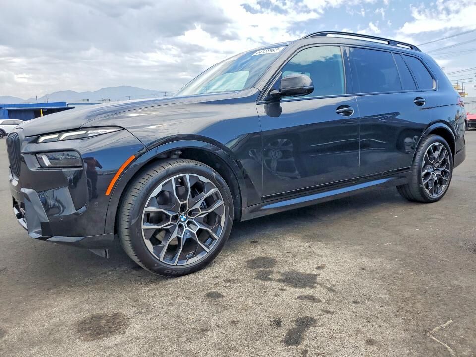 2025 BMW X7
