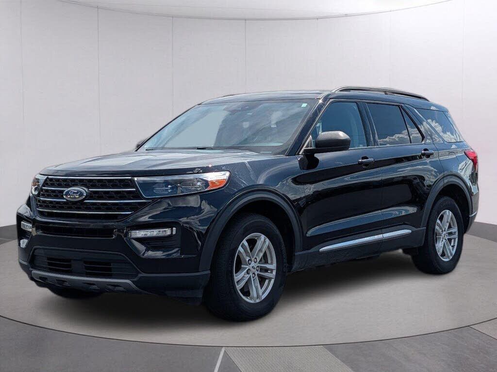2022 FORD Explorer