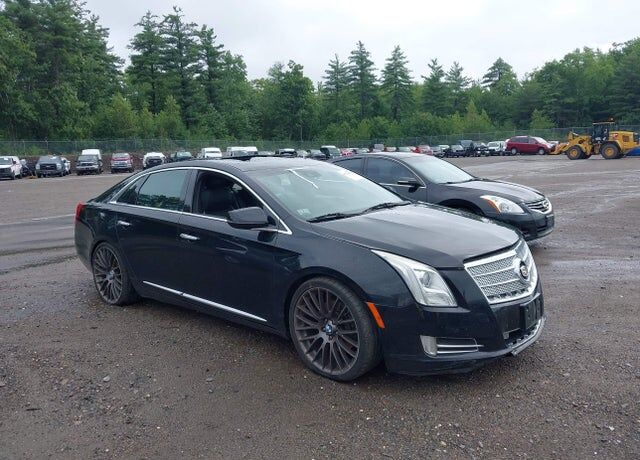 2013 CADILLAC XTS