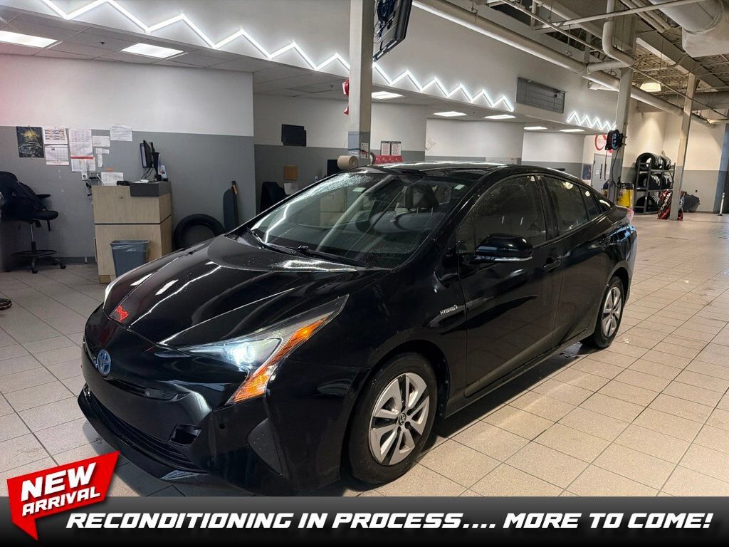 2017 TOYOTA PRIUS